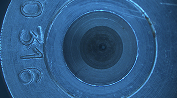 Motorized Metallurgical Microscope